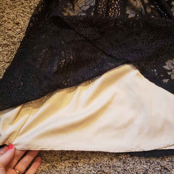 Francesca's XS black nude lace dress - Picture 2 of 6